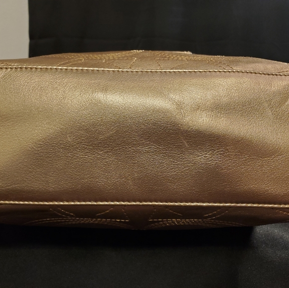 Coach Purse - Picture 6 of 6